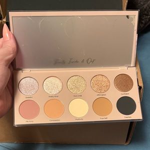 Dominique cosmetics